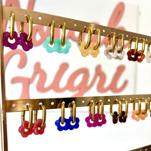 bar à boucles d'oreilles fleurs - change tes boucles au grès de tes envies