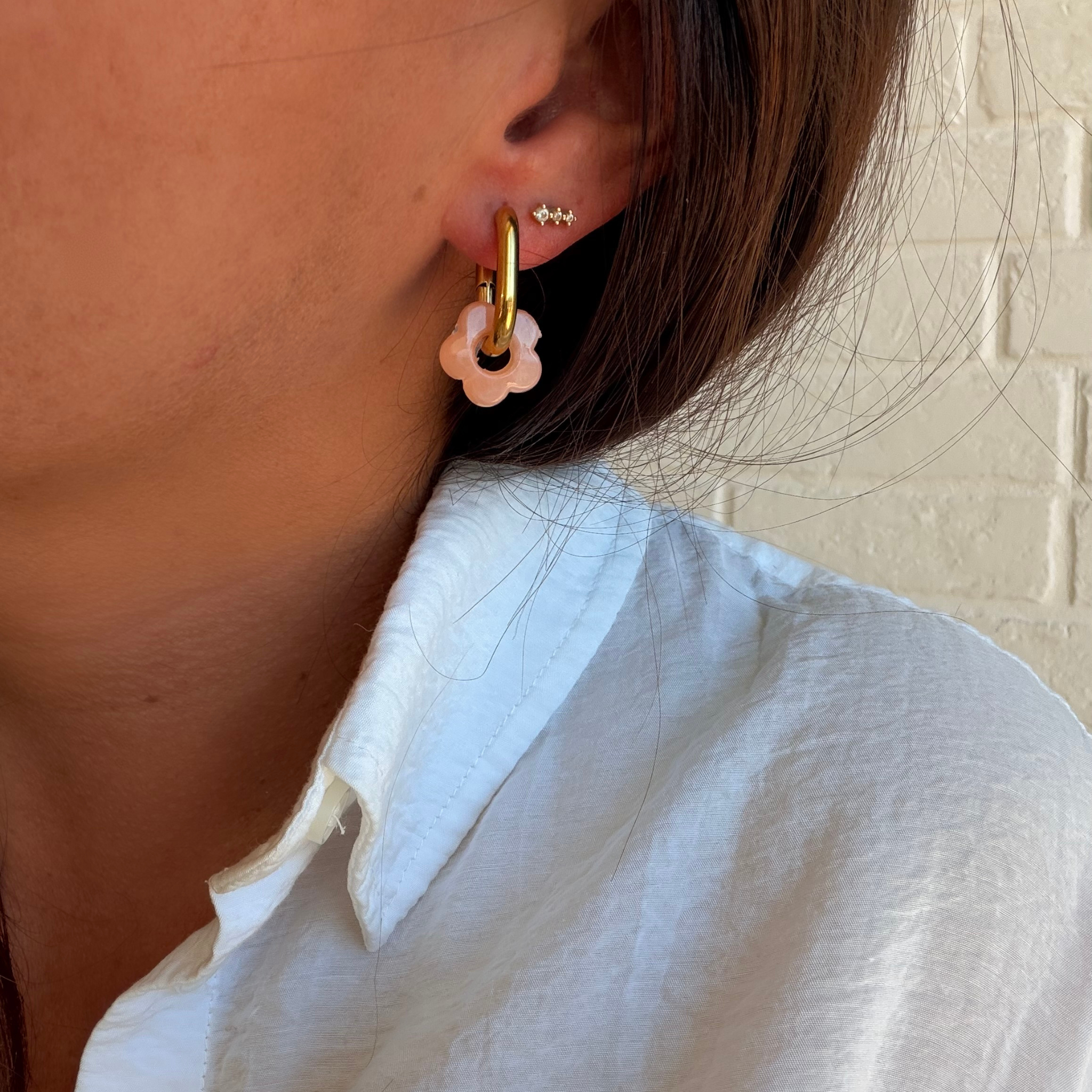 fleur interchangeable pour boucle d'oreille