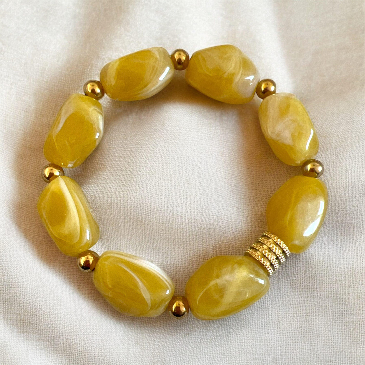 bracelet résine grosses perles