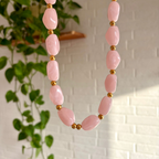 collier perle resine coloree personnalisable