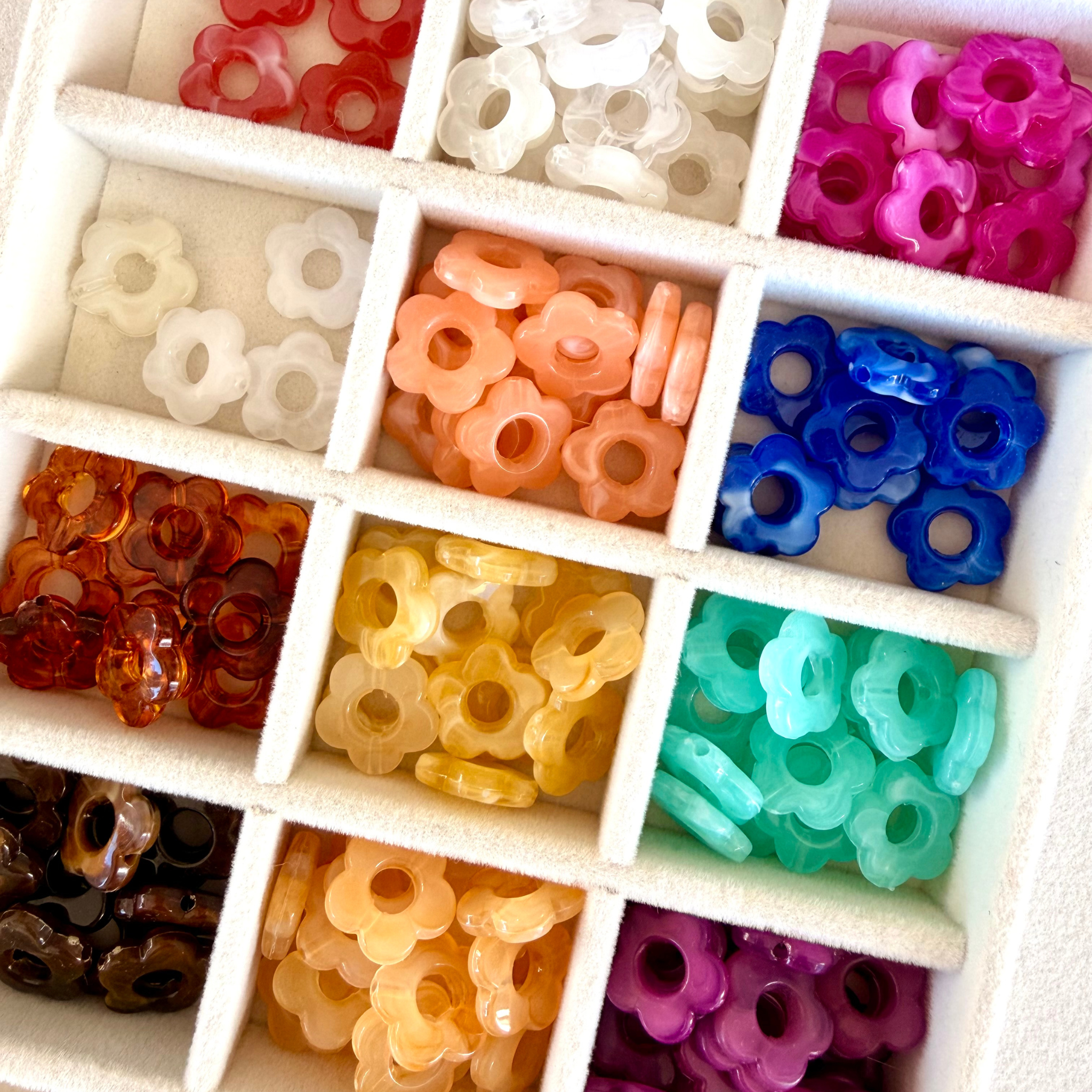 fleur interchangeable pour boucle d'oreille